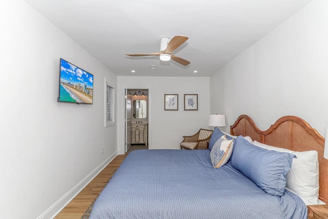 Photo of Bedroom in Myrtle Beach