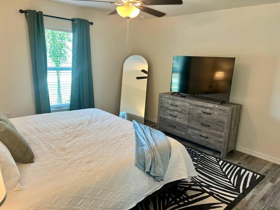 Photo of Bedroom in Diplomat