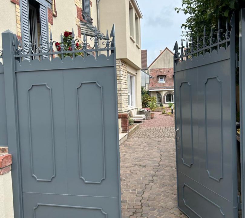 Photo of Others in Luisant