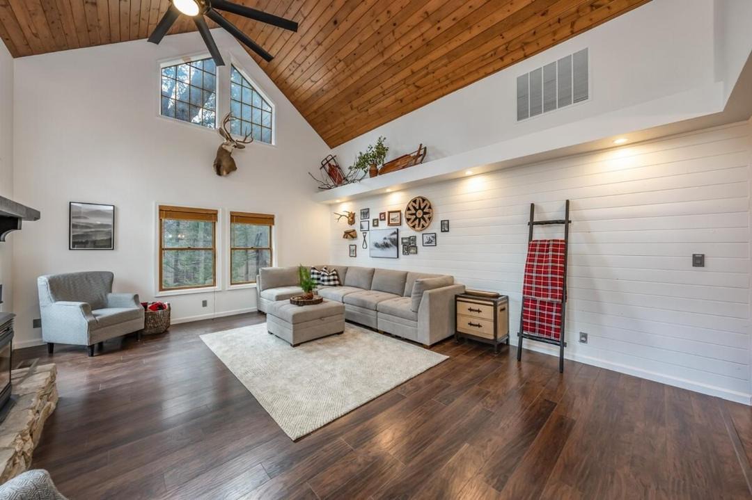 Photo of Others in Dogwood Mountain
