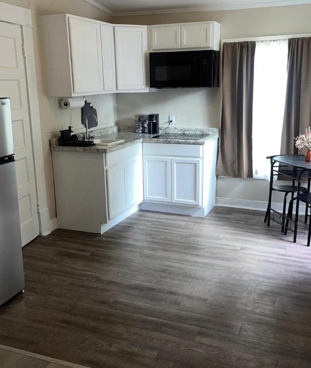Photo of Kitchen in Highland Historic District