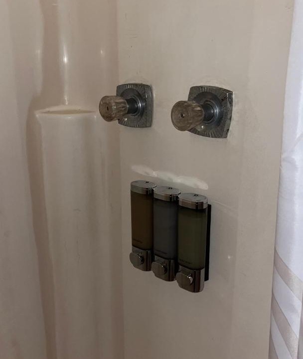 Photo of Bathroom in Highland Historic District