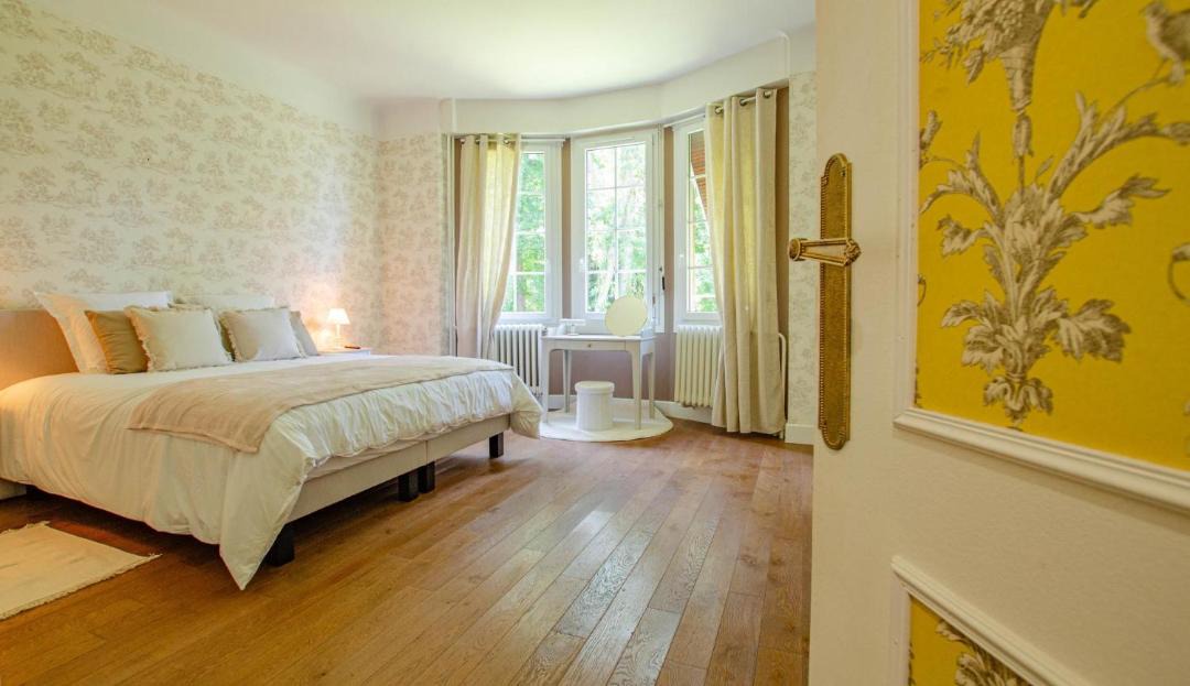 Photo of Bedroom in Montieramey