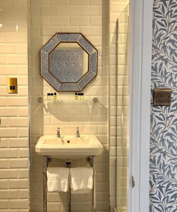 Photo of Others in Wollerton