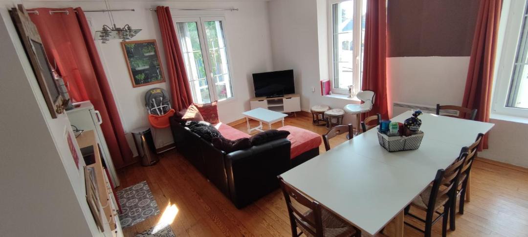 Photo of Livingroom in Beaumont-sur-Sarthe