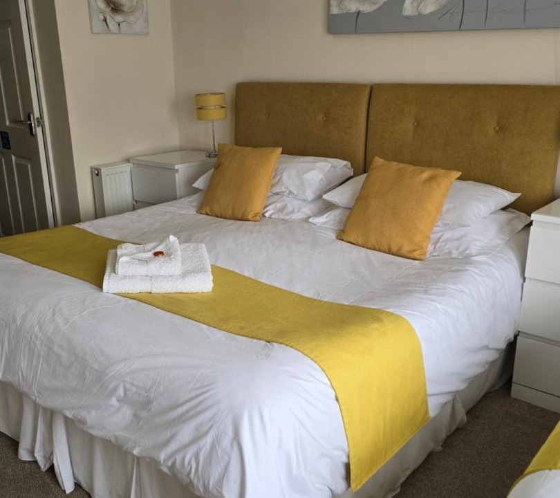 Photo of Others in Worth