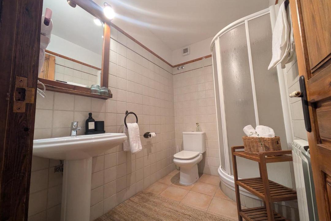 Photo of Bathroom in Escadarcs