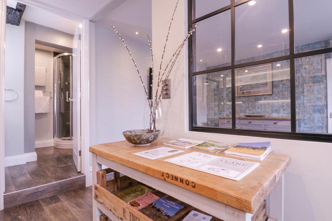 Photo of Others in Clare