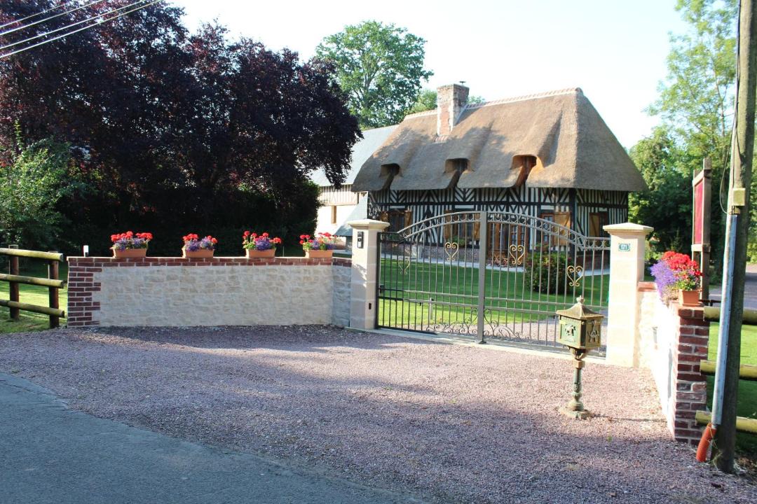 Photo of Others in Glanville