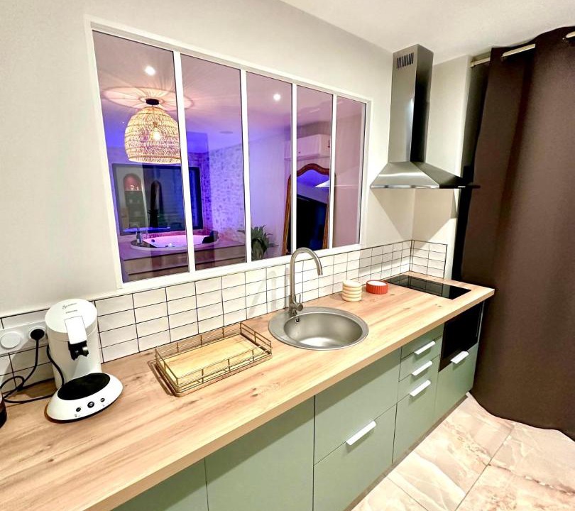 Photo of Kitchen in Talmont-Saint-Hilaire