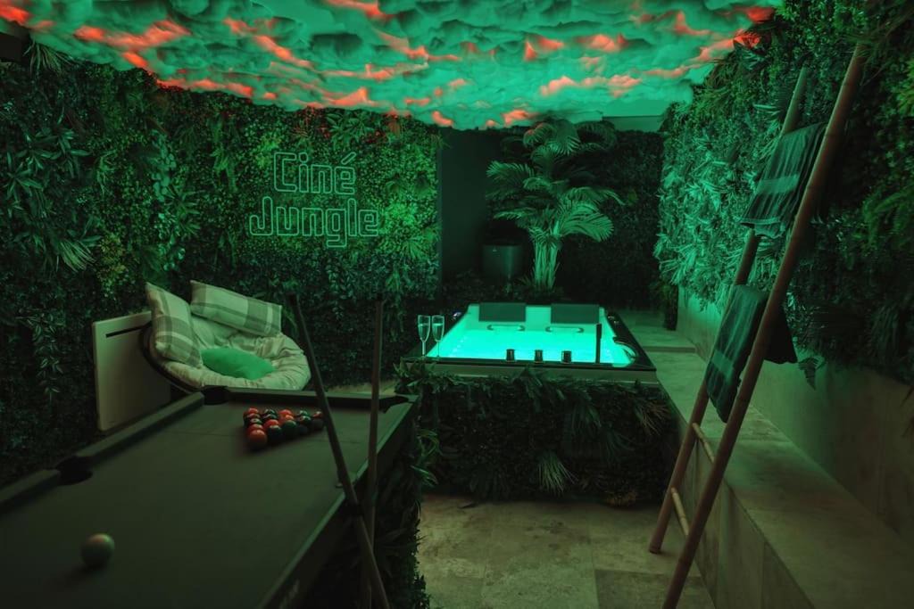 Photo of Others in Roanne