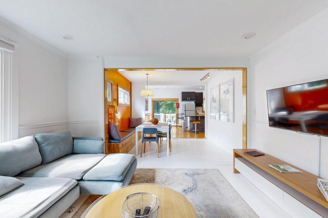Photo of Livingroom in Brevard