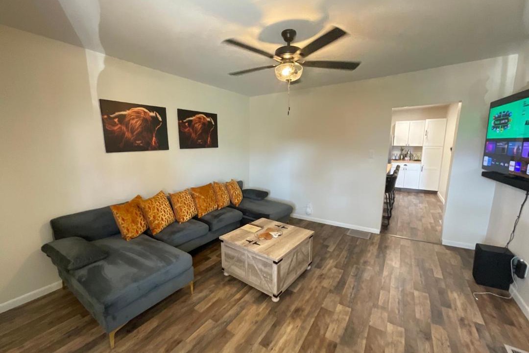 Photo of Livingroom in Latonia