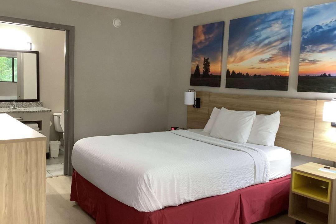Photo of Bedroom in Kingdom City
