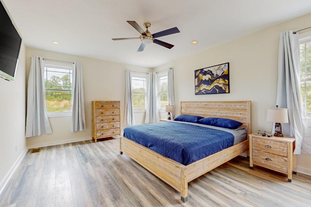 Photo of Bedroom in South Pittsburg