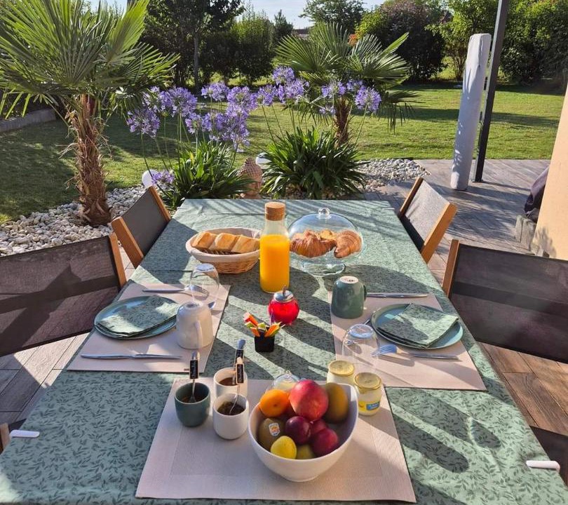 Photo of Others in Escoville