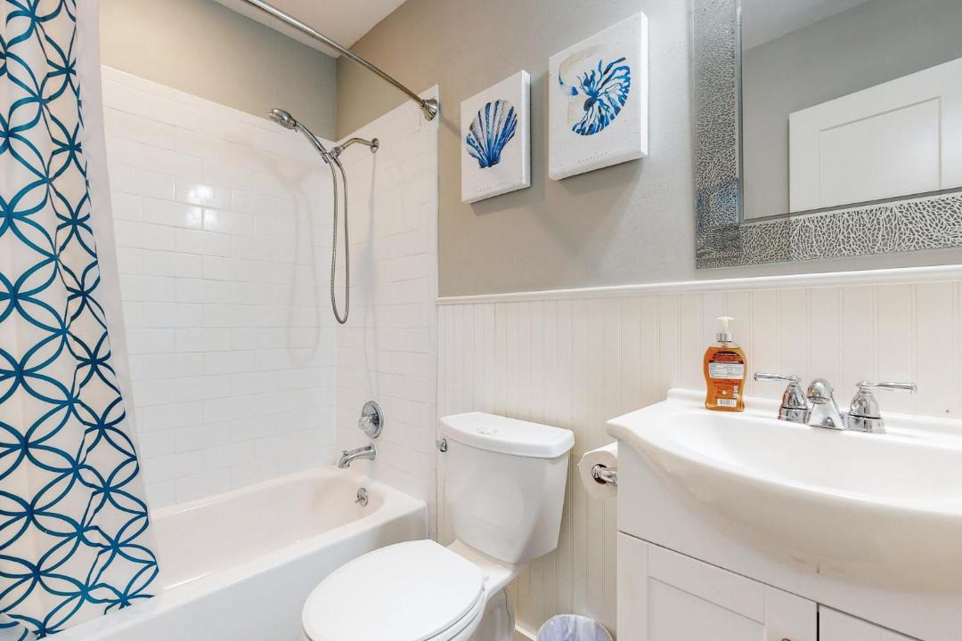 Photo of Bathroom in Granite Shoals