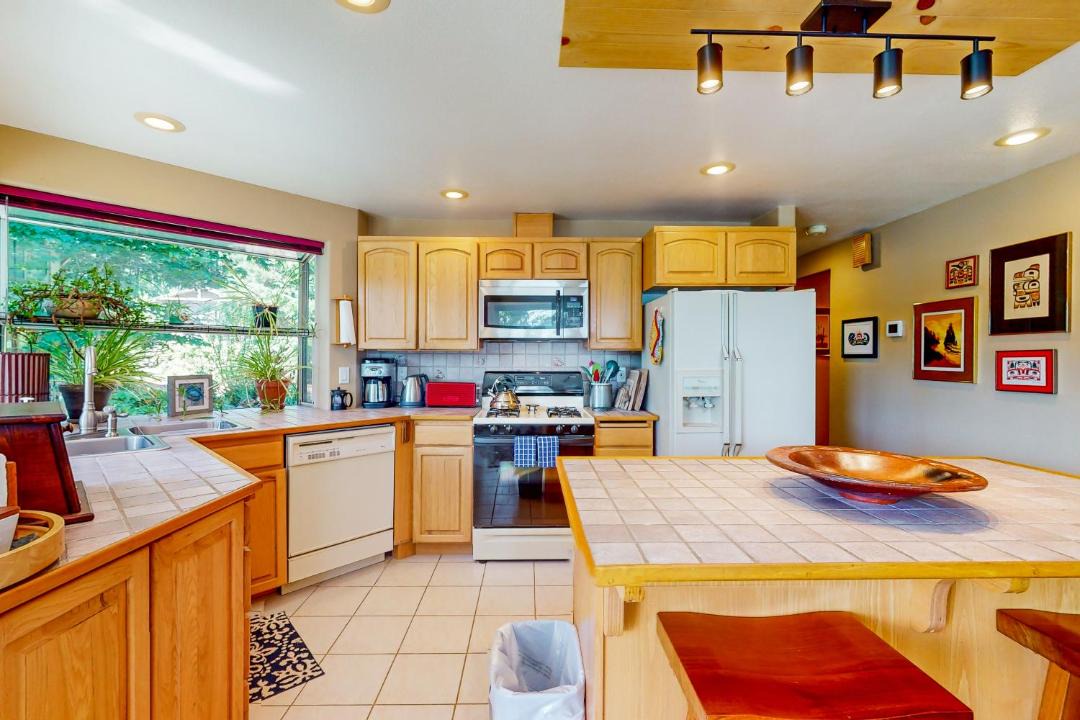Photo of Kitchen in Brinnon