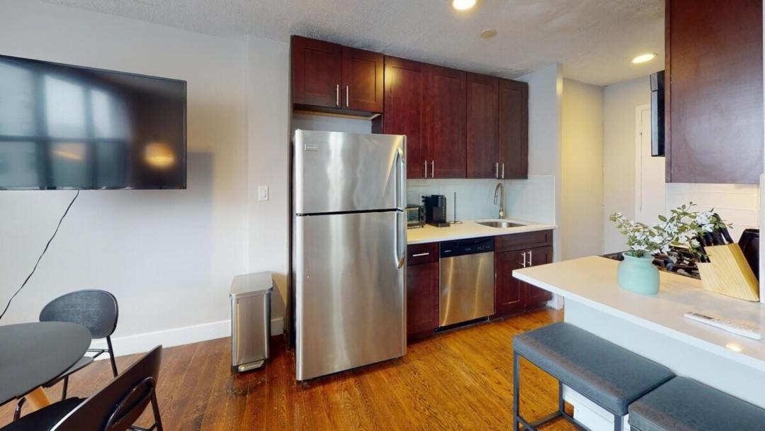 Photo of Livingroom in East Falls