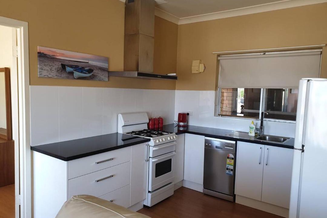 Photo of Kitchen in Semaphore Park