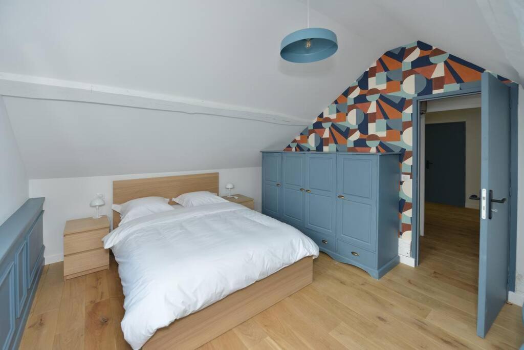Photo of Bedroom in Nogent-le-Roi