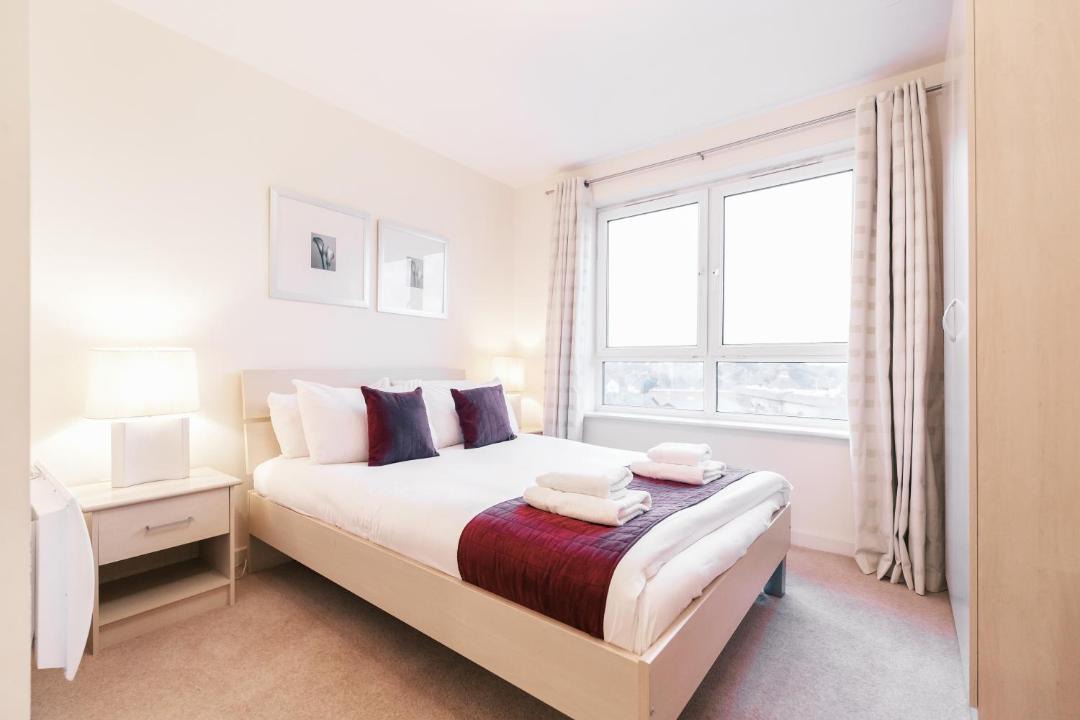 Photo of Bedroom in Woking