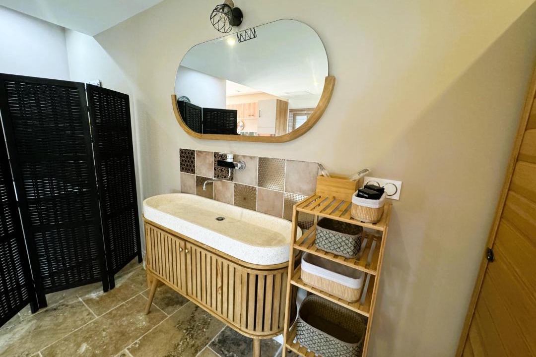 Photo of Bathroom in Vallabrix