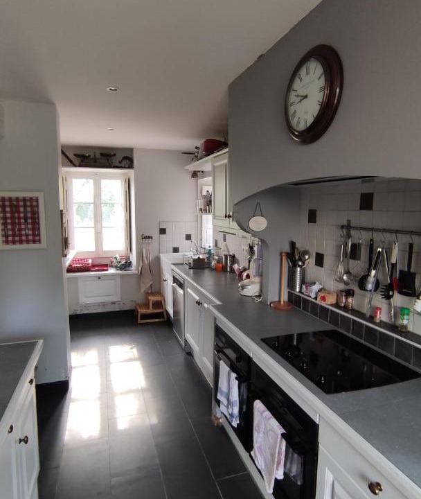 Photo of Kitchen in Madre