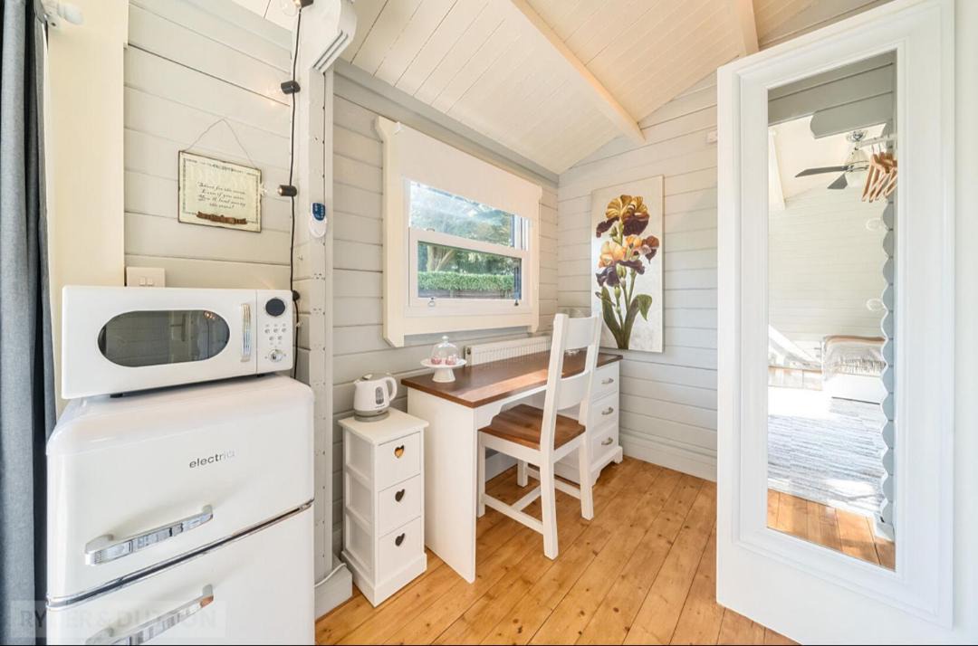 Photo of Others in Uxbridge