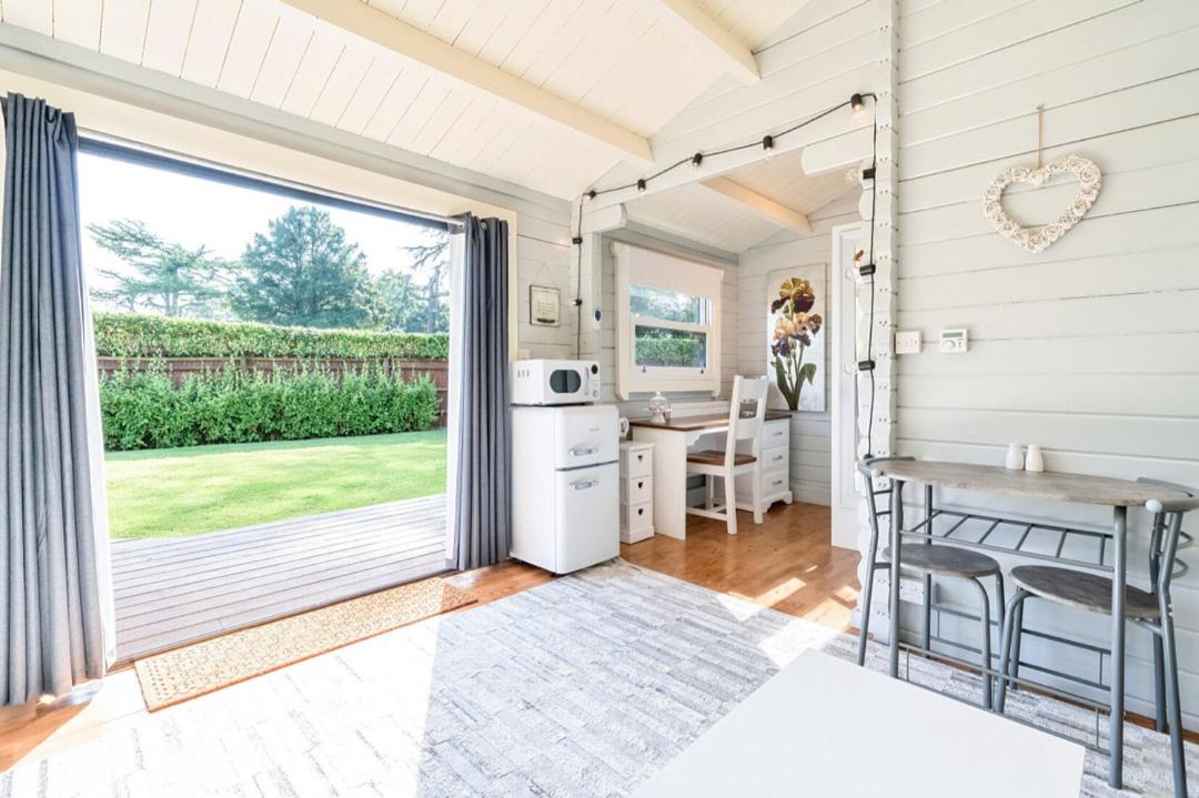 Photo of Others in Uxbridge