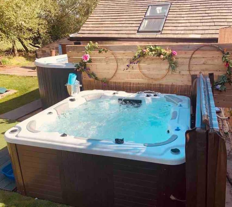 Photo of Others in Darton