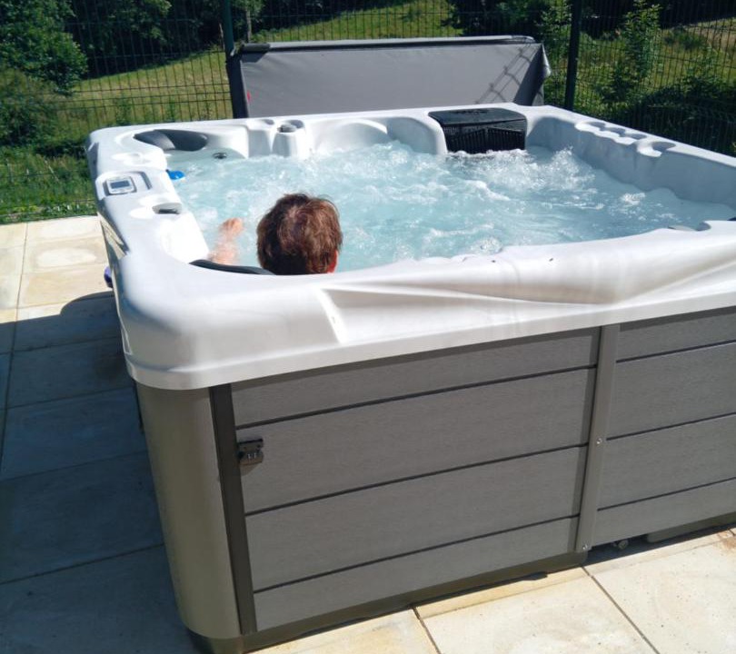 Photo of Others in Connac