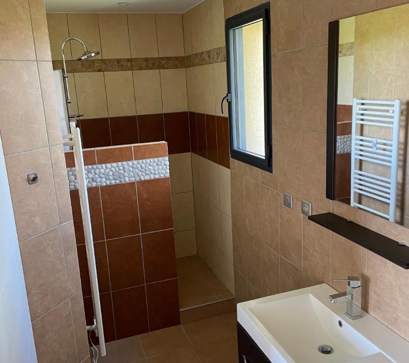 Photo of Others in Colonzelle