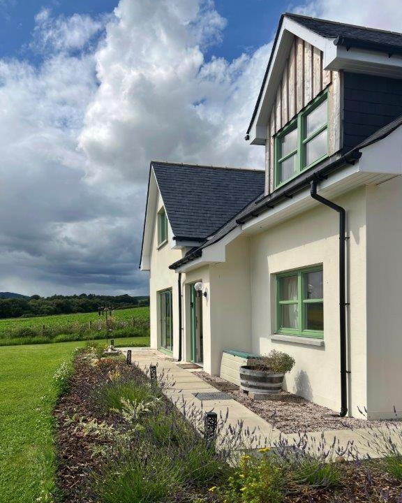 Photo of Buildings in Alford