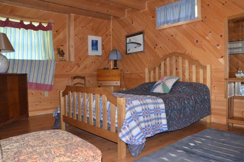 Photo of Bedroom in Eastport