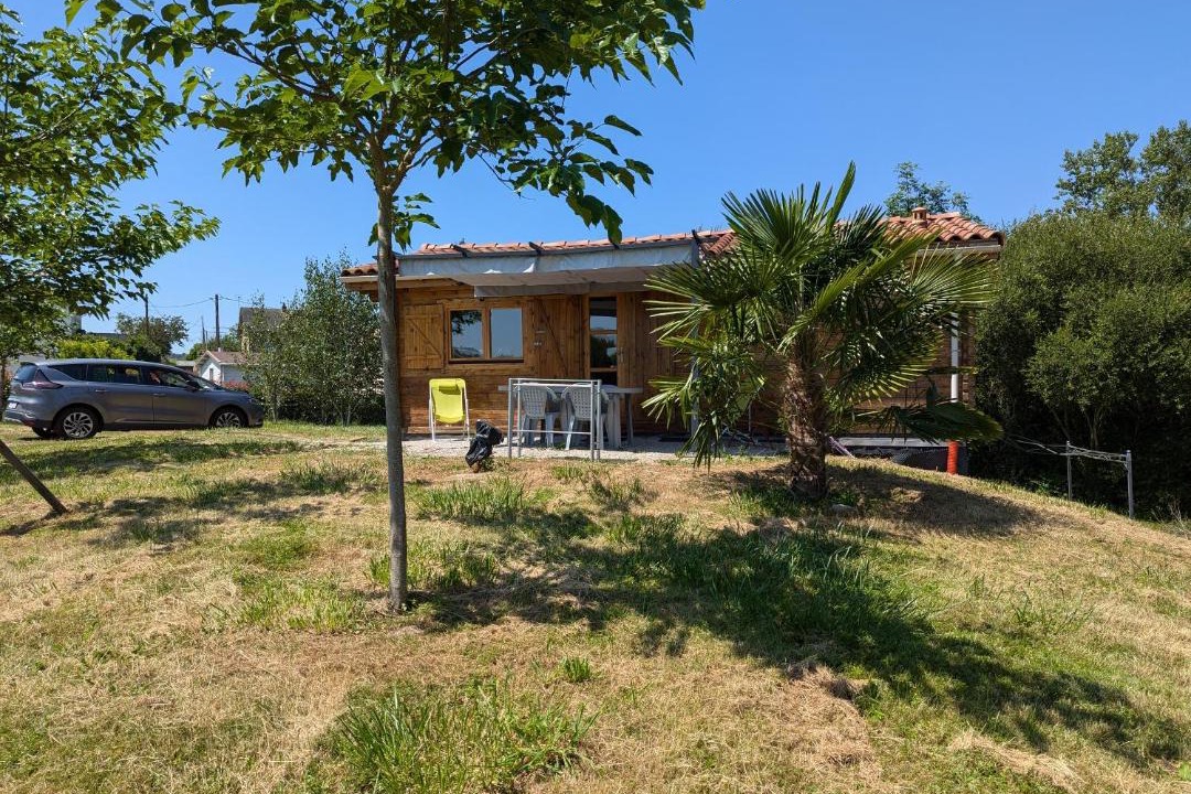 Photo of Buildings in Tanus