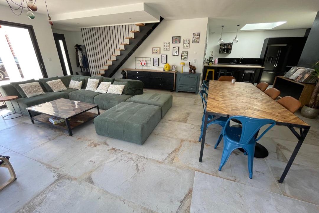 Photo of Livingroom in Saint-Michel-Chef-Chef