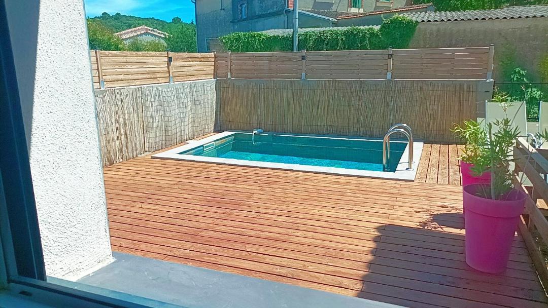 Photo of Patio Balcony in Ribaute-les-Tavernes