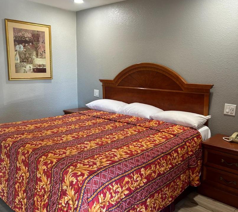 Photo of Bedroom in Castro Valley