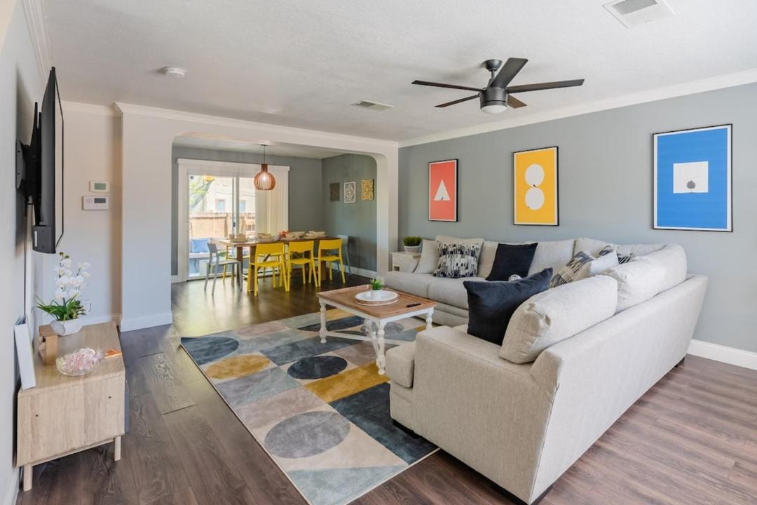 Photo of Livingroom in West San Antonio