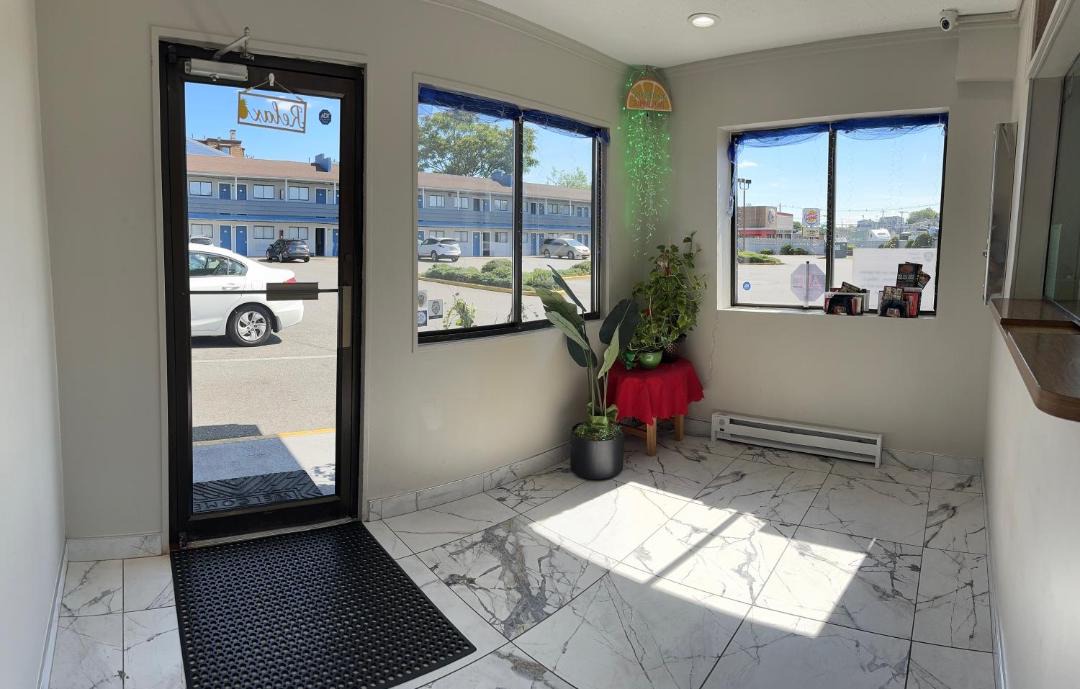 Photo of Livingroom in Elizabeth