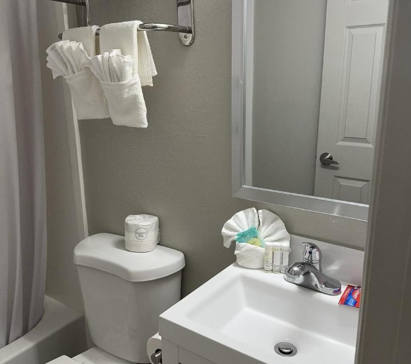 Photo of Bathroom in Elizabeth