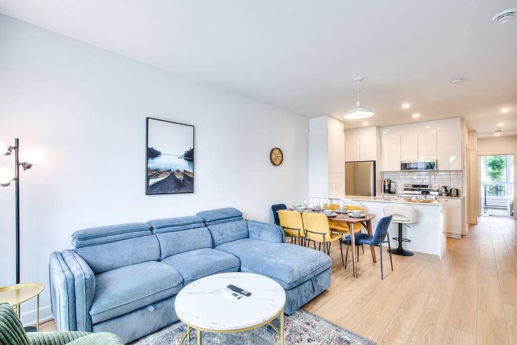 Photo of Livingroom in Tetreaultville