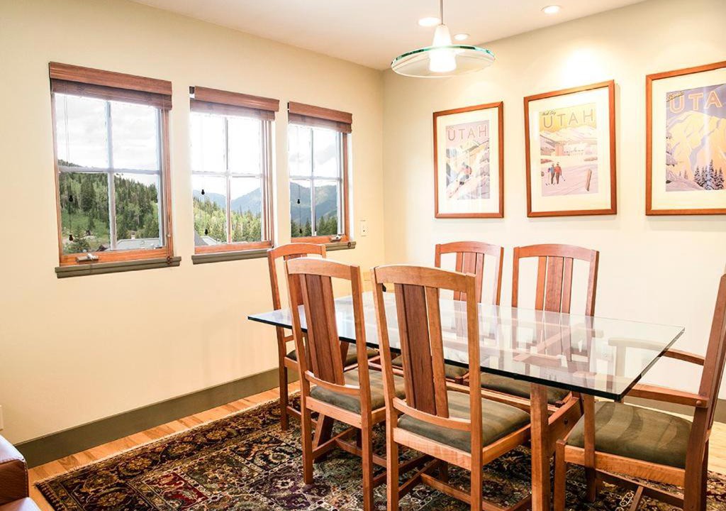 Photo of Livingroom in Salt Lake Mountain Resorts