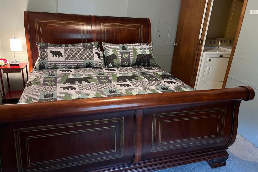 Photo of Bedroom in Lackey Hill