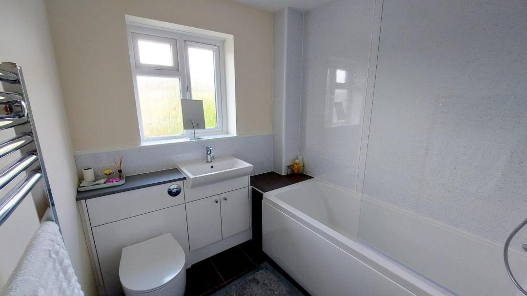 Photo of Bathroom in Rugby