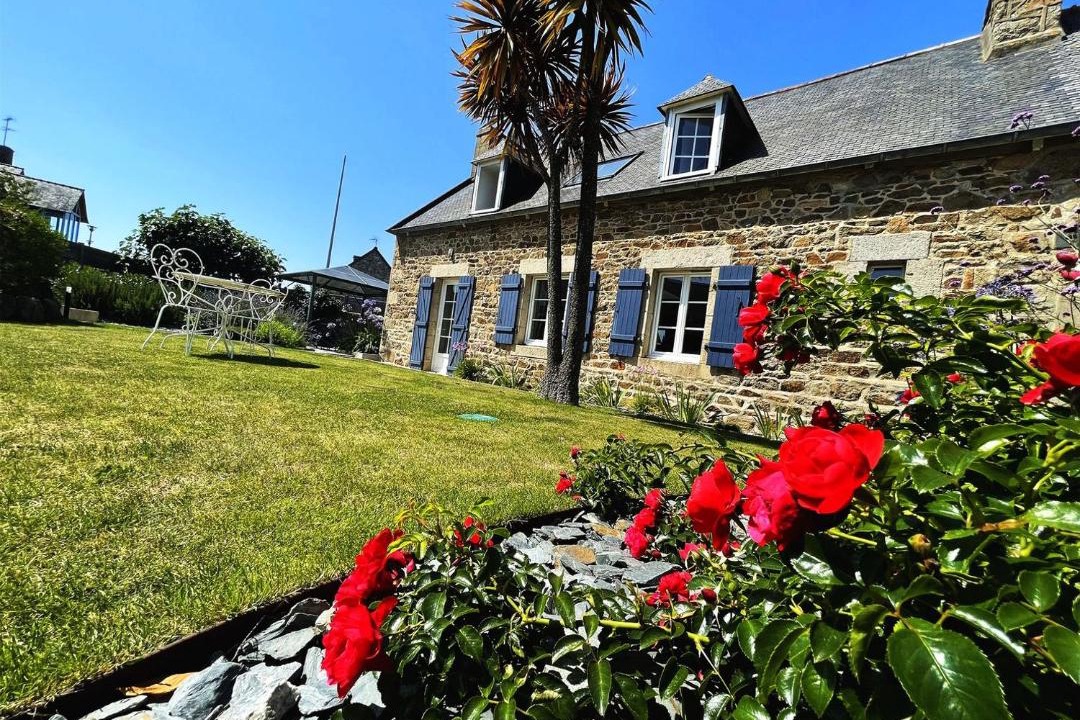 Photo of Others in Lanmodez