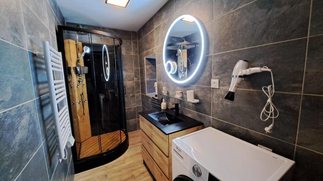 Photo of Bathroom in Chateaubriant