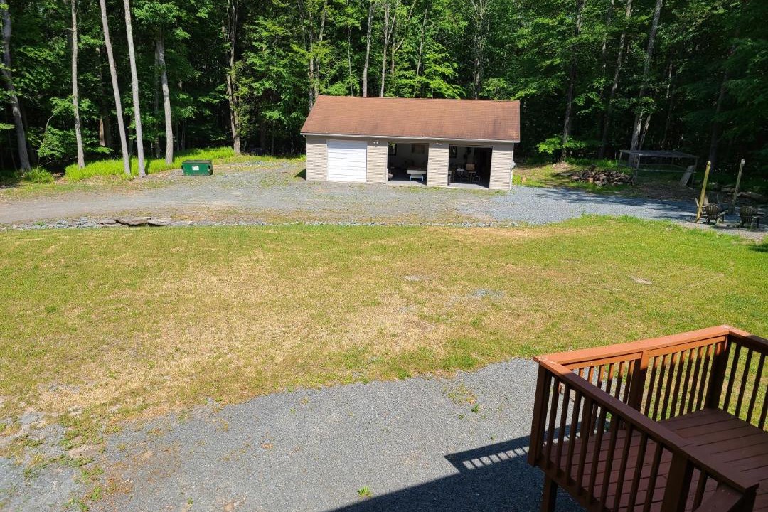 Photo of Others in White Mills