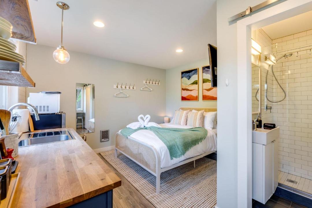 Photo of Others in North Beach/Blue Ridge